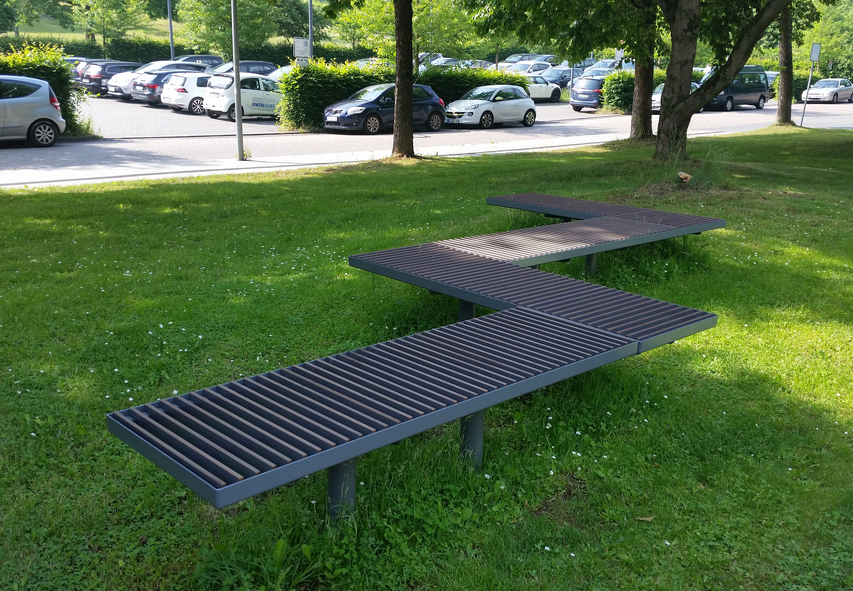 Park Bench Grid